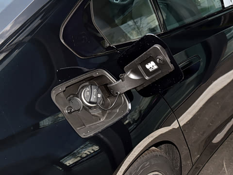 2026�� 525i M�˶���װ