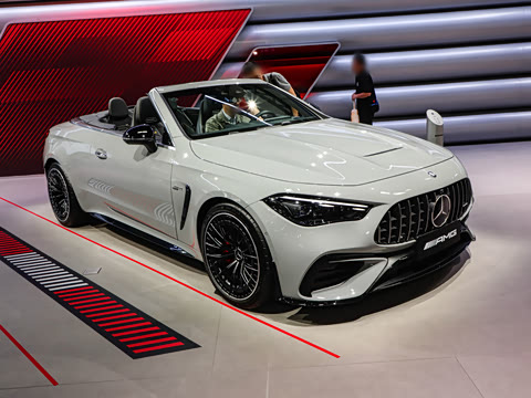 2026�� AMG CLE 53 4MATIC+ ������ܳ�