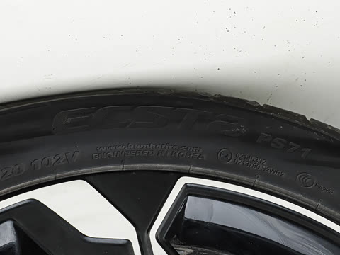 2026�� 230 Ultra