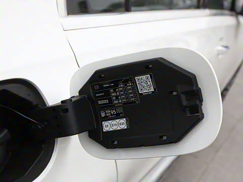 2026�� C 260 L �˶��ر��