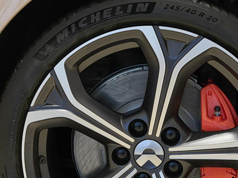 2026�� 100kWh Touring