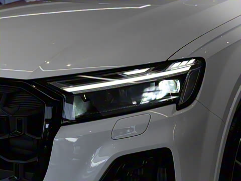 2025�� 55 TFSI quattro S line����ʿ��