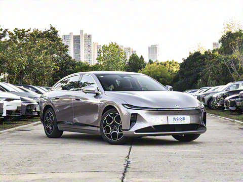 2026�� ������������� 730������