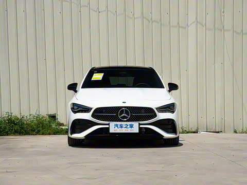 2025�� CLA 260 4MATIC ���ܳ�