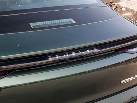 2026�� 225km EM-i Զ���Һ�����