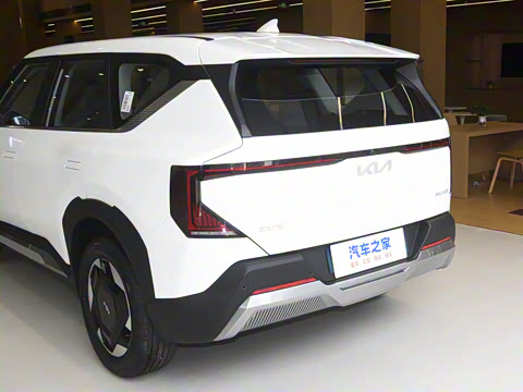 2025�� 530 Light