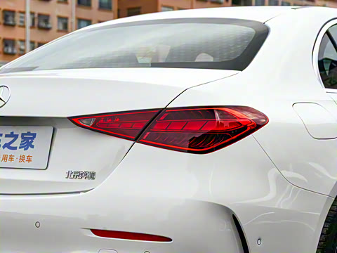 2026�� C 200 L �˶���