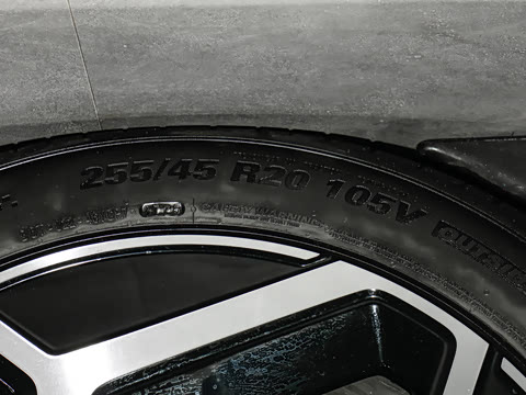 2025�� ����TECH�� 88.112kWh