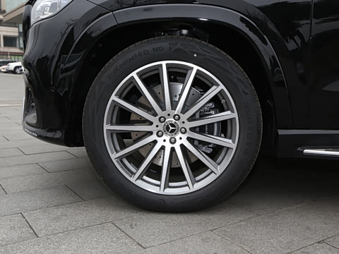 2026�� GLS 450 4MATIC ������