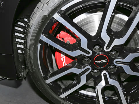 2025�� JOHN COOPER WORKS CABRIO