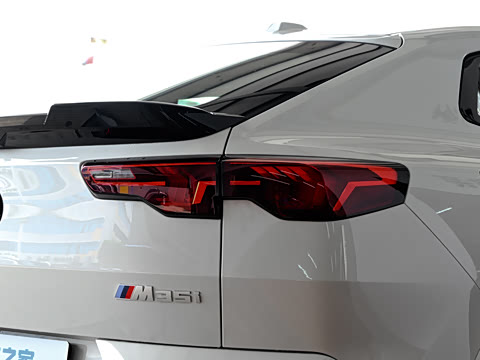 2026�� M35i