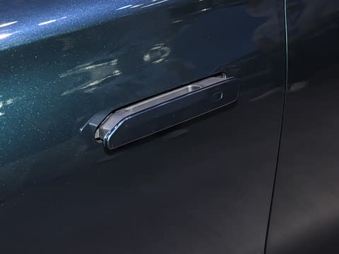 2027�� 2.0T ˫�������������
