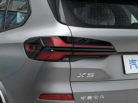 2026�� �Ŀ� xDrive 40Li ������M�˶���ҹ��װ