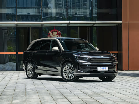 2026�� Ultra+ ������