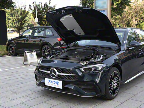 2025�� �Ŀ� C 200 L �˶���