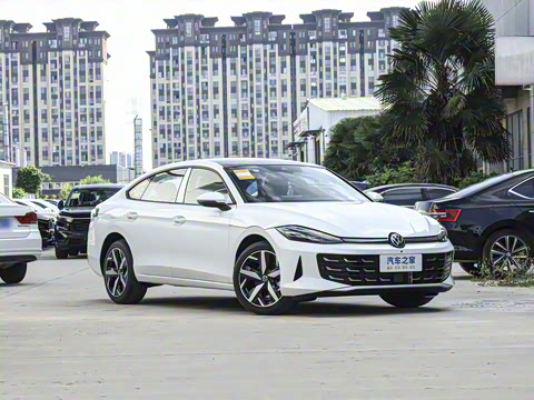 2026�� ���L 300TSI ����