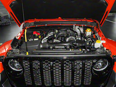 2023�� 3.6L Overland