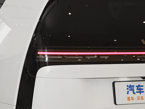 2025�� Ultra ���ܻ��°�