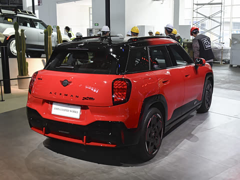 2025�� �Ŀ� JOHN COOPER WORKS