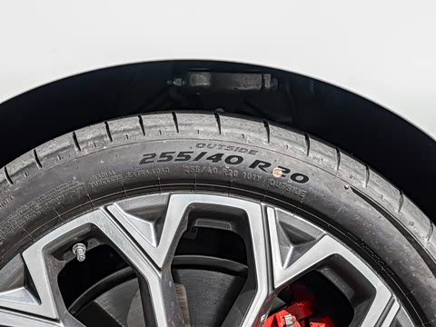 2026�� 2.0T quattro ������