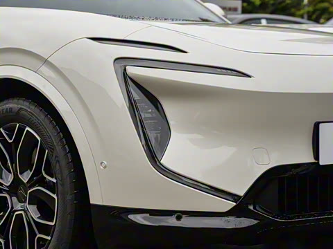 2026�� Ultra ���������