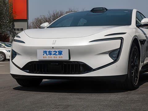 2026�� �Ŀ� Max ˫��������