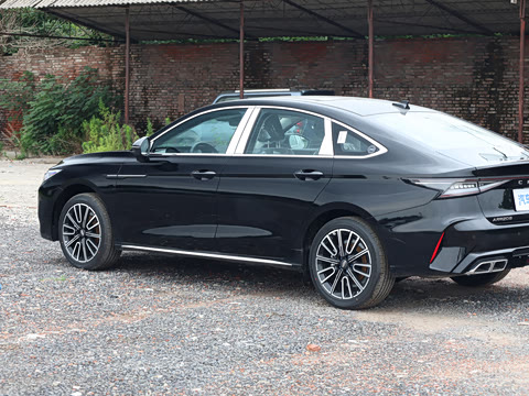 2027�� ������ 1.6T �