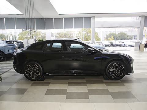 2025�� Elite�����