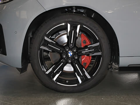 2025�� M50 xDrive