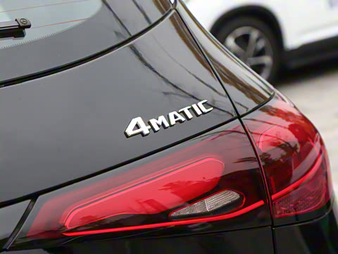 2026�� GLC 260 L 4MATIC �����