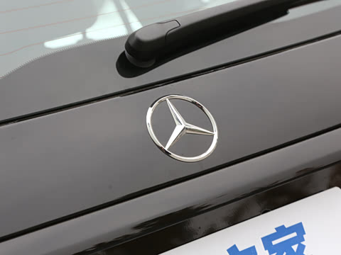 2026�� GLC 260 L 4MATIC �����