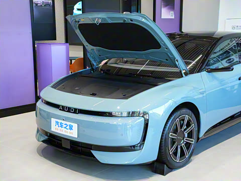 2026�� �ȷ�quattro��