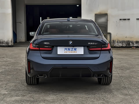 2026�� 330Li M�˶���ҹ��װ
