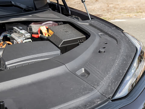 2026�� 225km EM-i Զ�����ǺӰ�