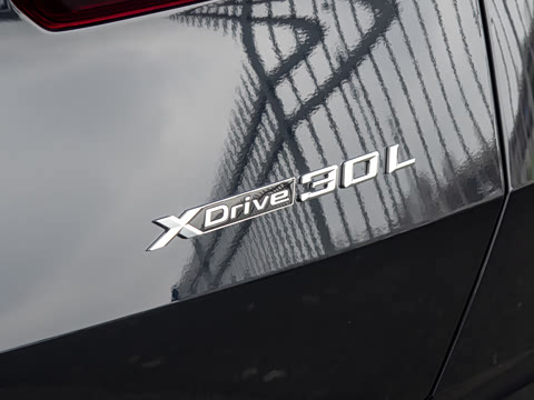 2026�� xDrive30L ������ M�˶���ҹ��װ