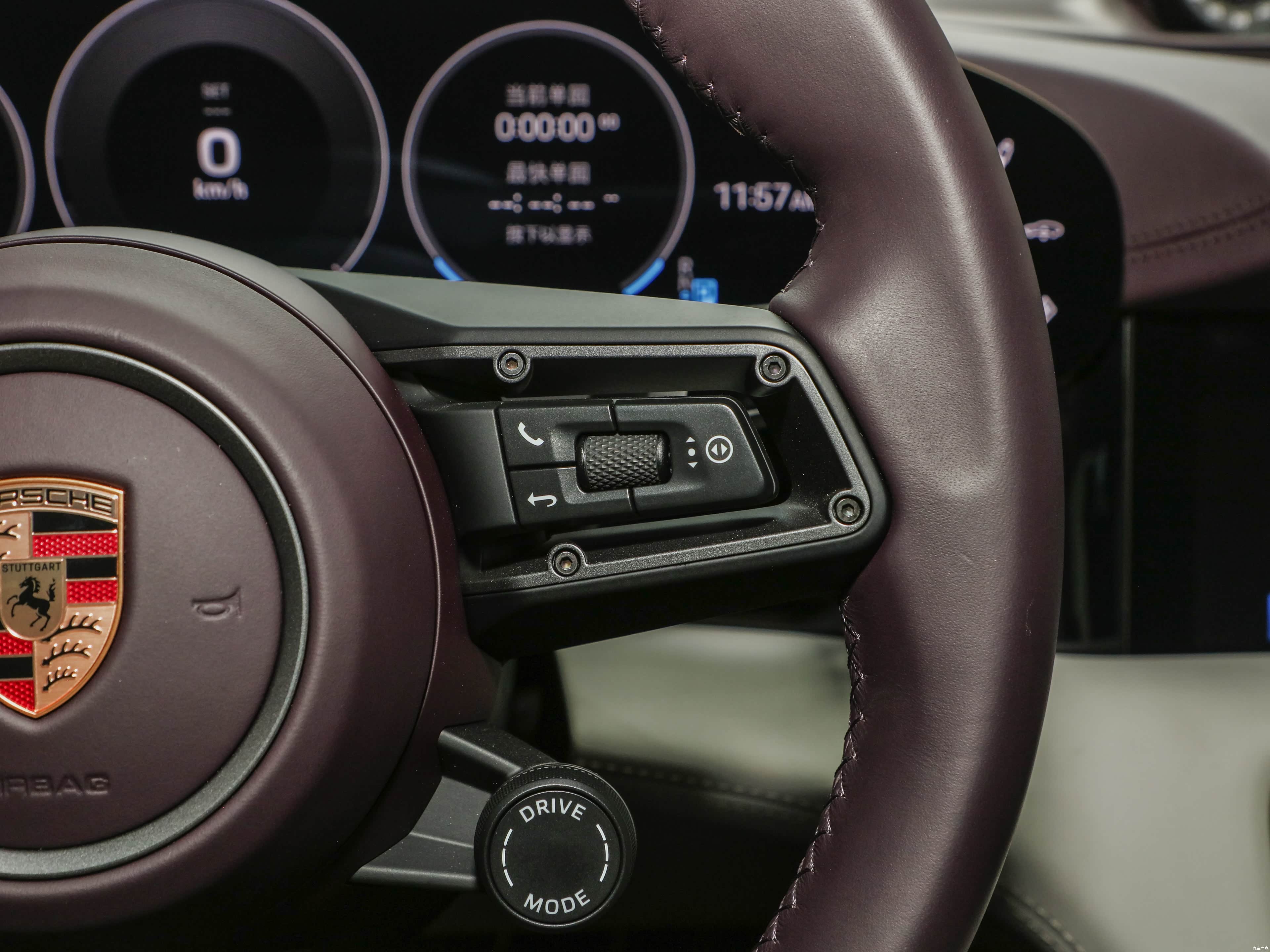 Porsche Taycan, миниатюра 20