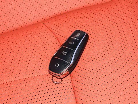 2025�� EV 670KM�����״�������