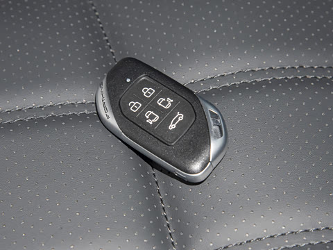 2026�� Խ��ϵ�� 200km ������