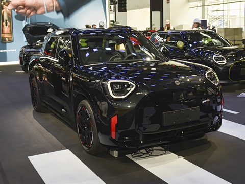 2025�� �Ŀ� JOHN COOPER WORKS
