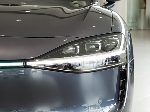 2025�� ���� ����Max (896�߼����״