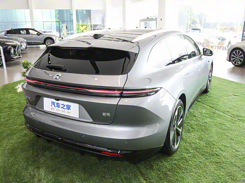 2025�� 100kWh Touring