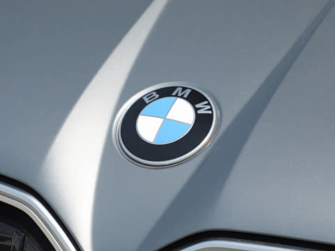 2026�� xDrive30L ������ M�˶���ҹ��װ