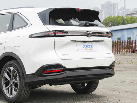 2026�� ���Ĵ� 1.5T �������� �콢��