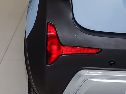 2025�� 251km ϲ���� 25.05kWh