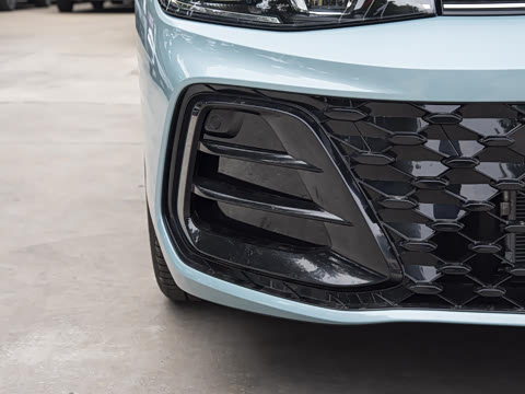 2026�� Pro 300TSI �ǿ���ҫ��