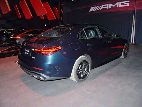 2026�� C 260 L �ҹ�˶���