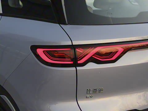 2025�� 301KM �캽��