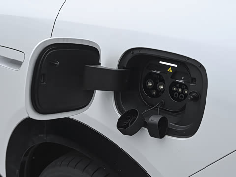2026�� 200 �������ܳ�����