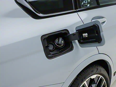 2024�� xDrive40i ������M�˶���װ