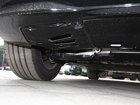 2025�� EQS 680 ���ݰ�